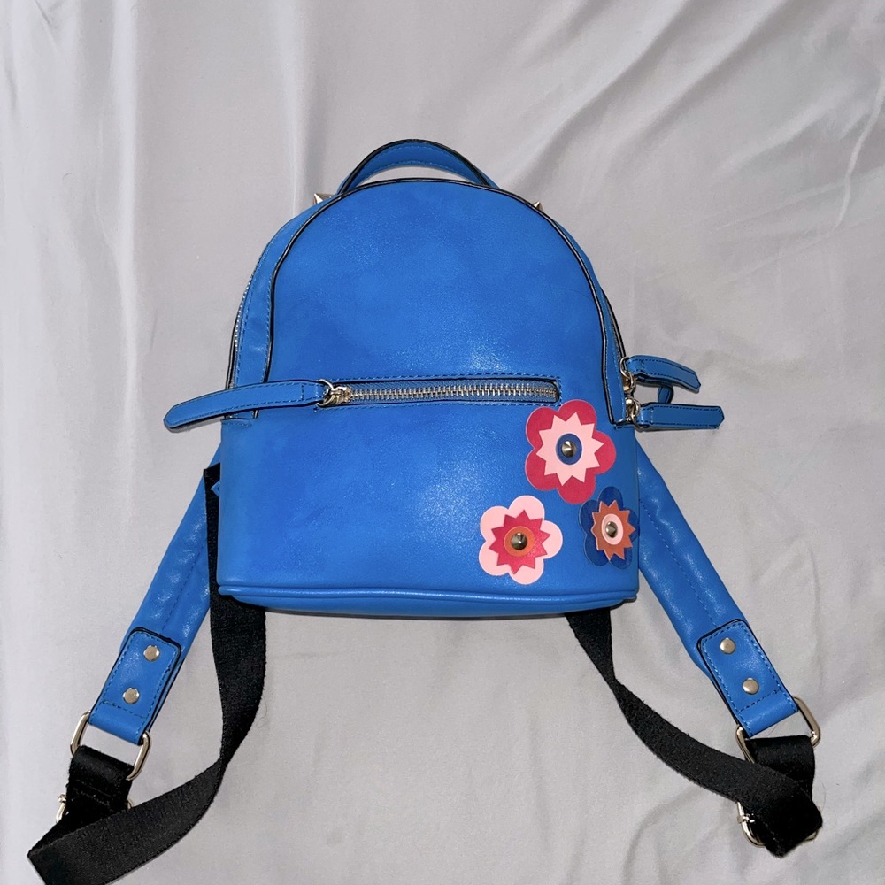 Expressions NYC bookbag purse with adjustable straps